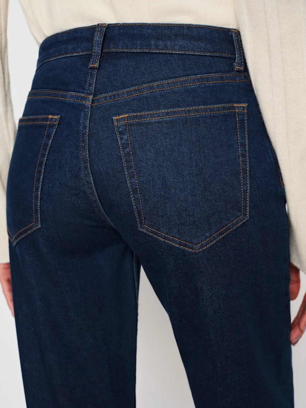 Reformation Elton Mid Rise Super Stretch Straight Leg Jeans Size 30 $178 MSRP - Picture 6 of 14